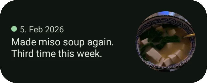 SimpleDot home screen widget showing a past journal entry with photo